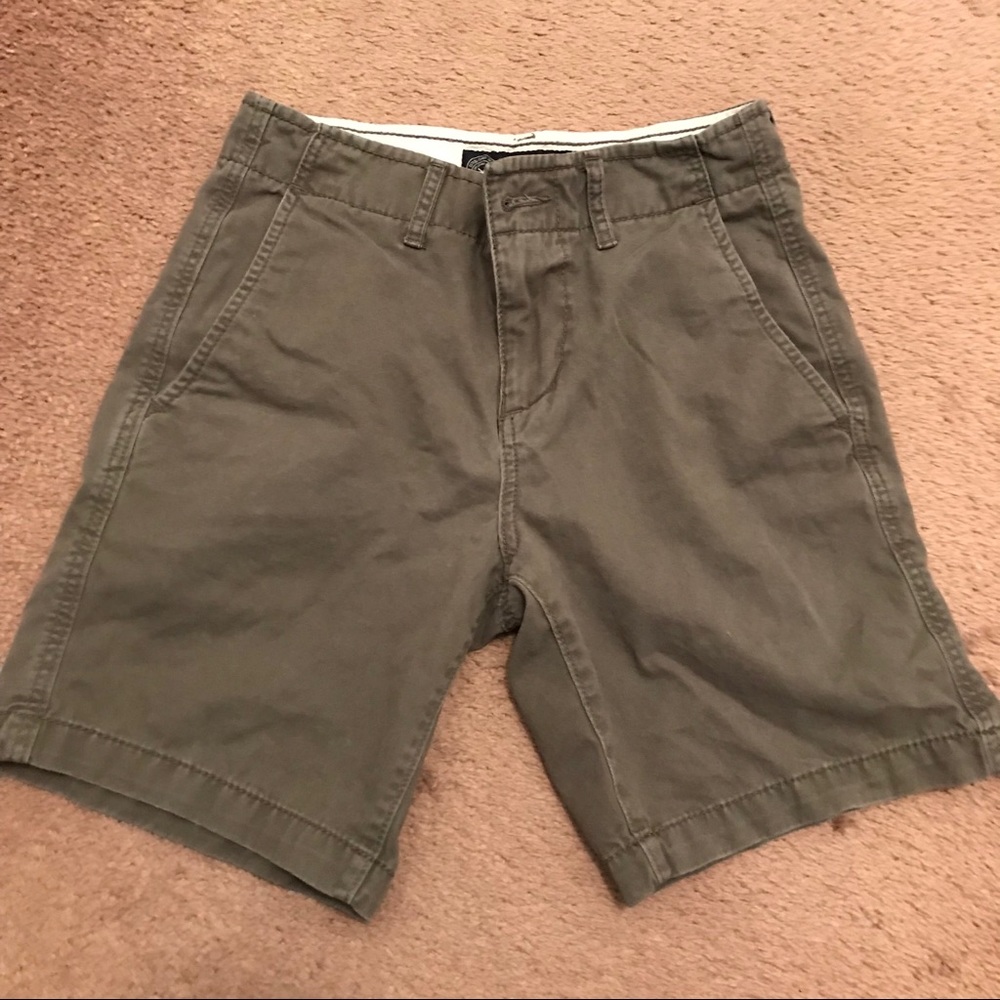 American eagle shorts size 26
