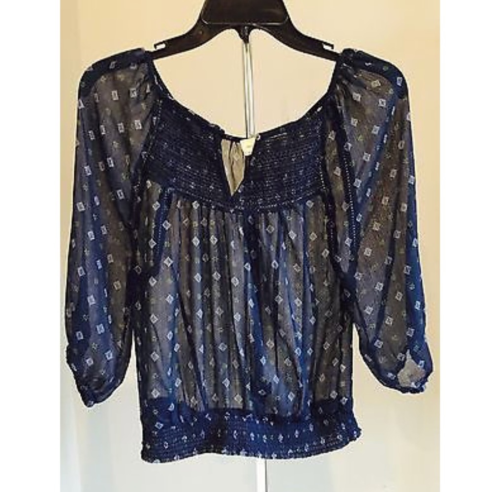 ABERCROMBIE & FITCH Navy 3/4 Sleeve Sheer Top