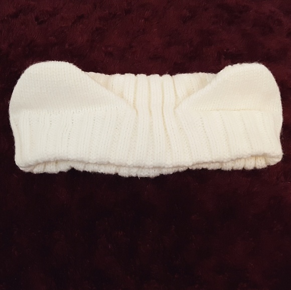 Ivory cat ear headband - Picture 4 of 5