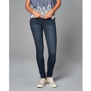 ABERCROMBIE & FITCH Skinny Jeans