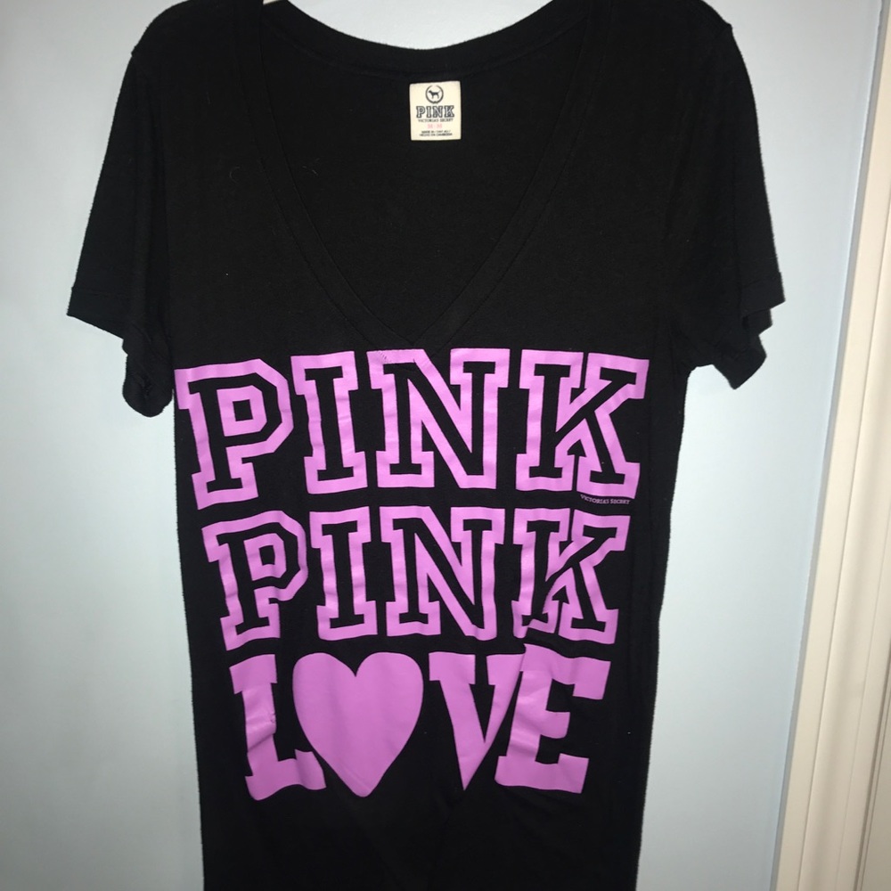Size M Victoria's Secret Pink shirt