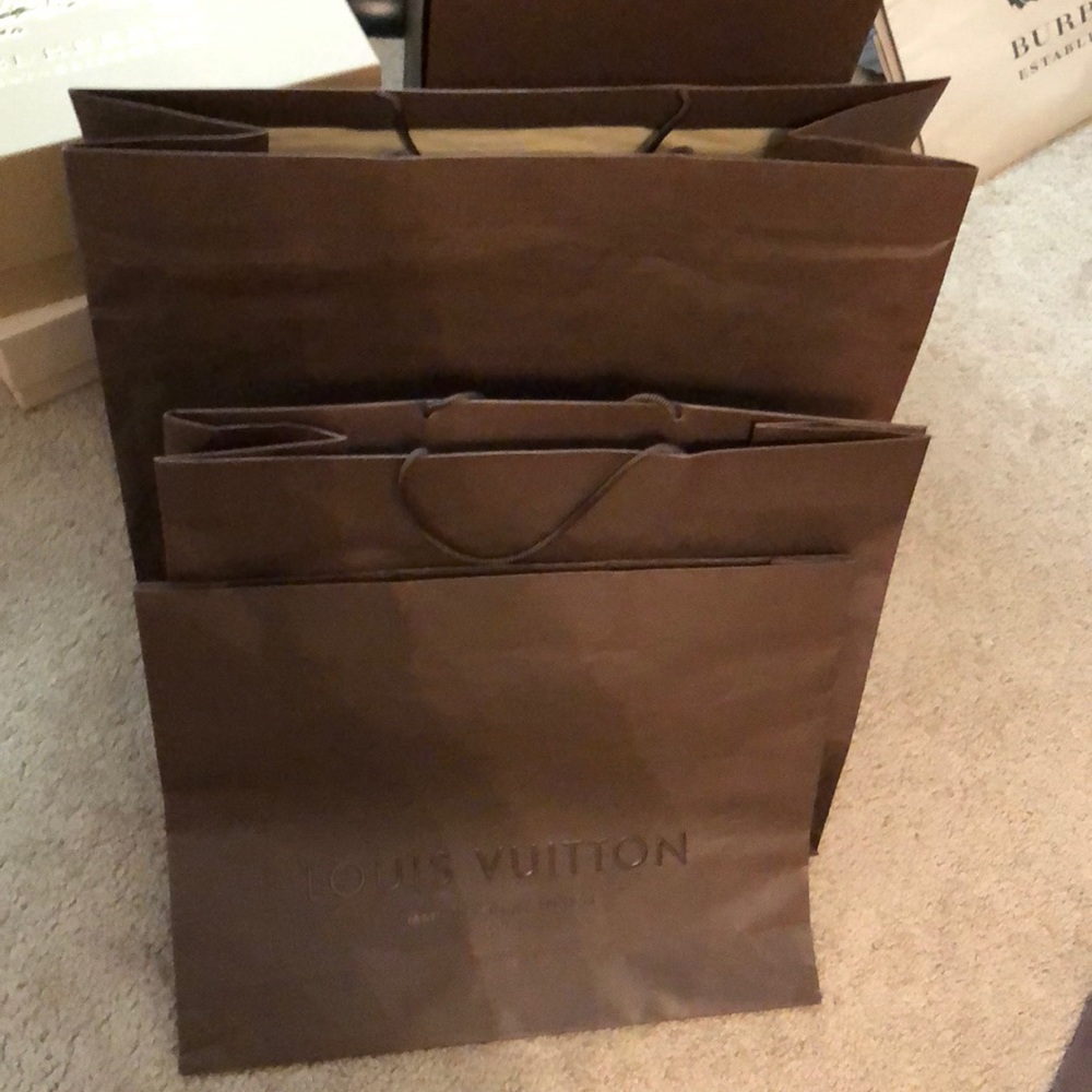 💯Auth Louis Vuitton shopping bags. XL, L, medium