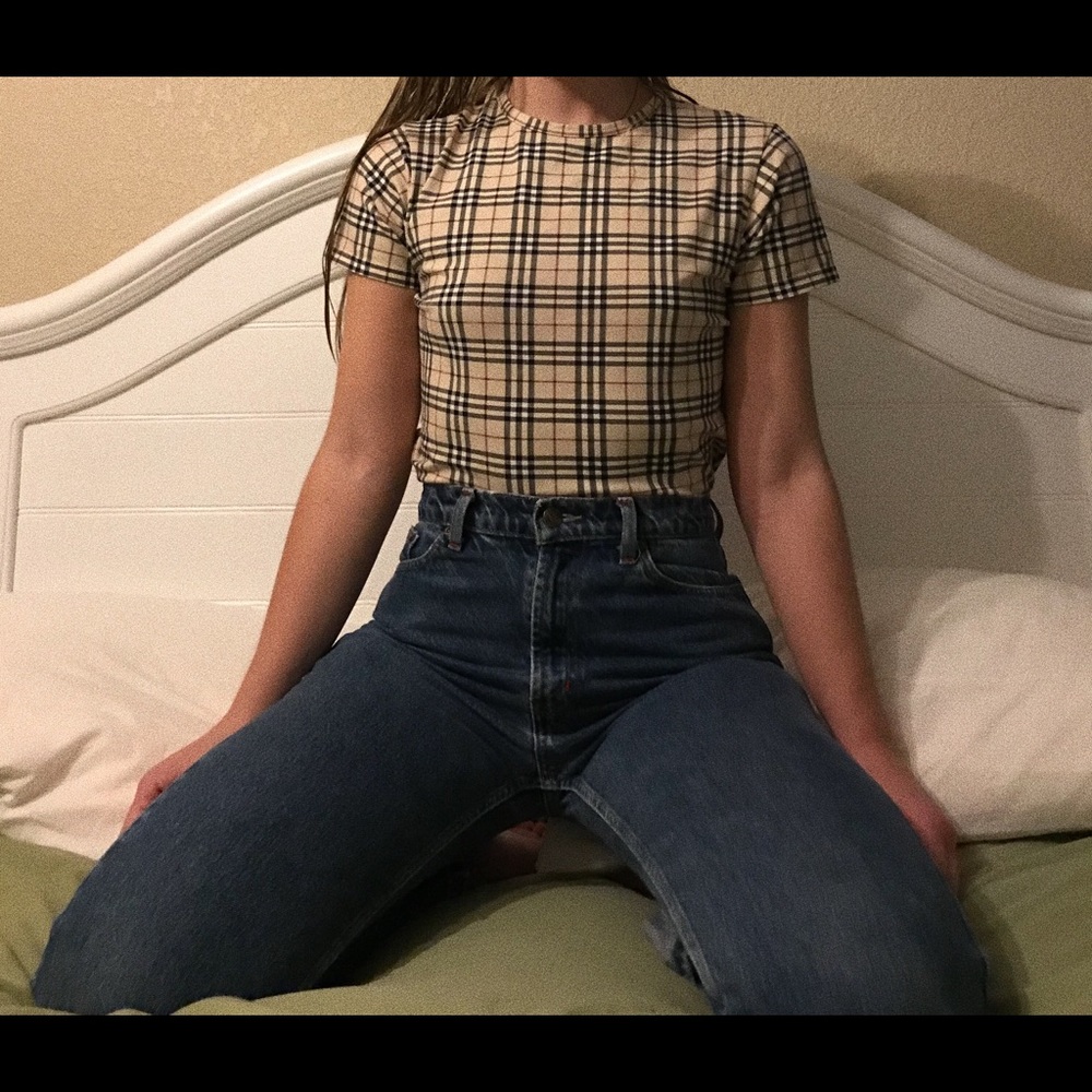 Burberry Light Crop Tee