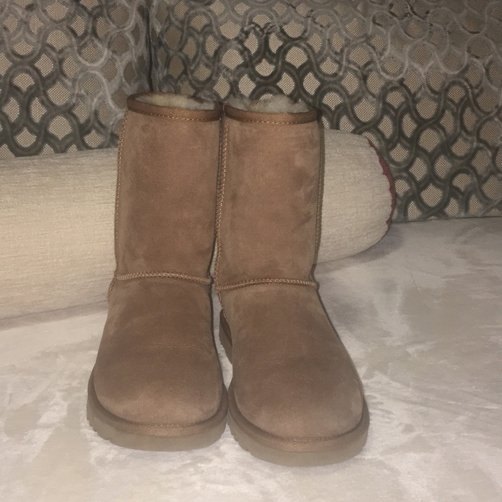 Authentic UGG boots size 7
