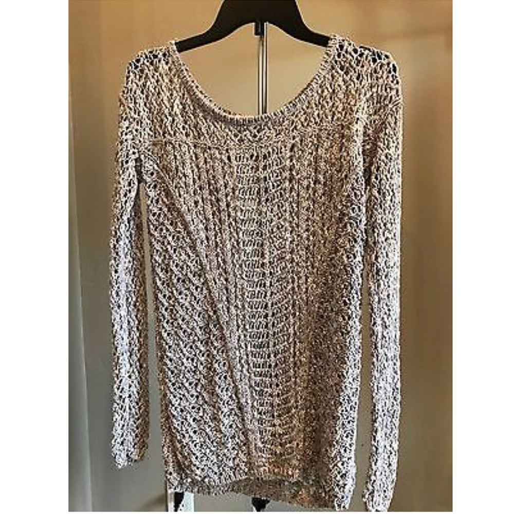 ABERCROMBIE & FITCH Tan Crocheted Sweater