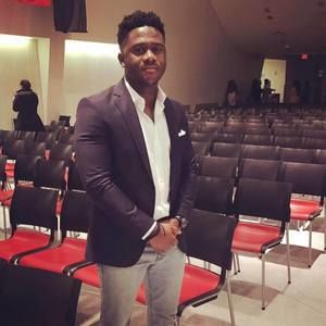 Meet your Posher, Adrian