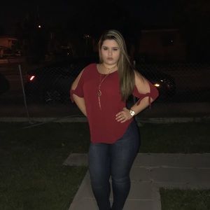 Meet your Posher, Melisa