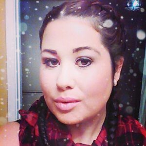 Meet your Posher, Cayla