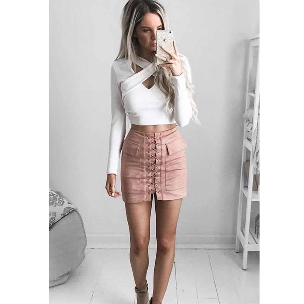‘Siena’ Dusty Pink Suede Mini Skirt - Picture 1 of 5