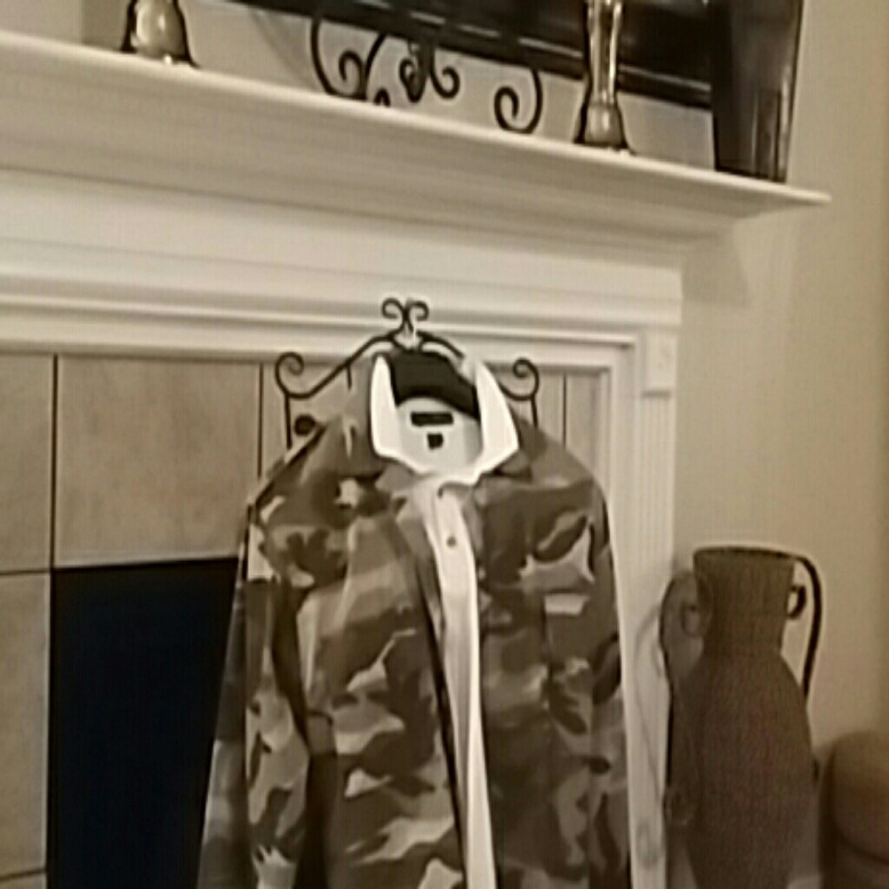 Field Jacket - Picture 2 of 6