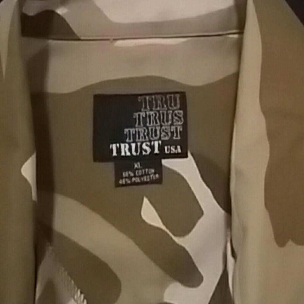 Field Jacket - Picture 6 of 6