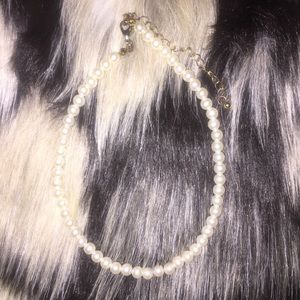 Pearl choker