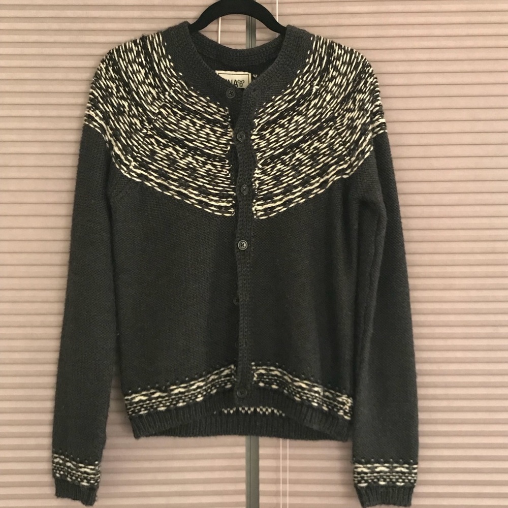 Aritzia / TNA sweater cardigan