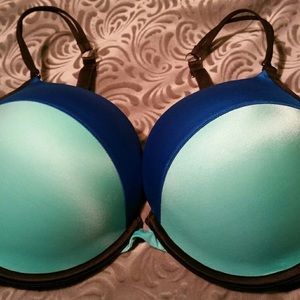 🌹Victoria's Secret Very Sexy Padded Push Up🌹