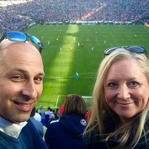 Meet your Posher, Thea