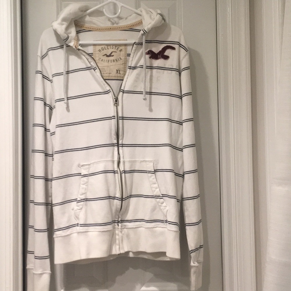 Hollister Mens White and Blue Stripe Hoodie.