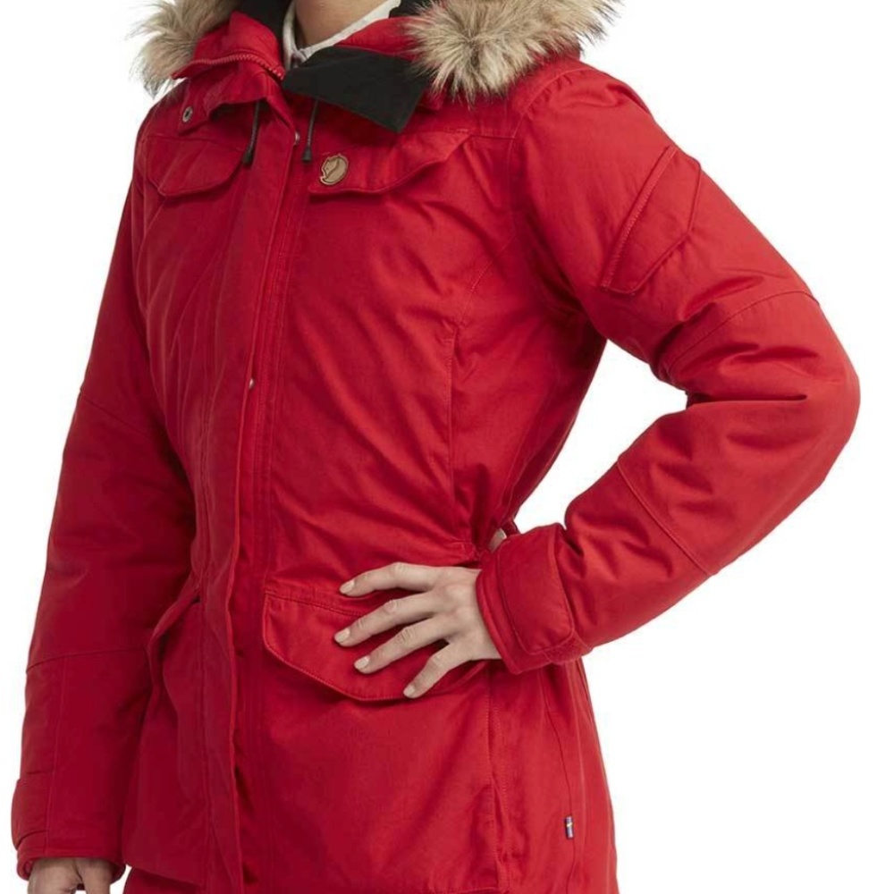 Fjallraven Women's Nuuk Parka Red XS
