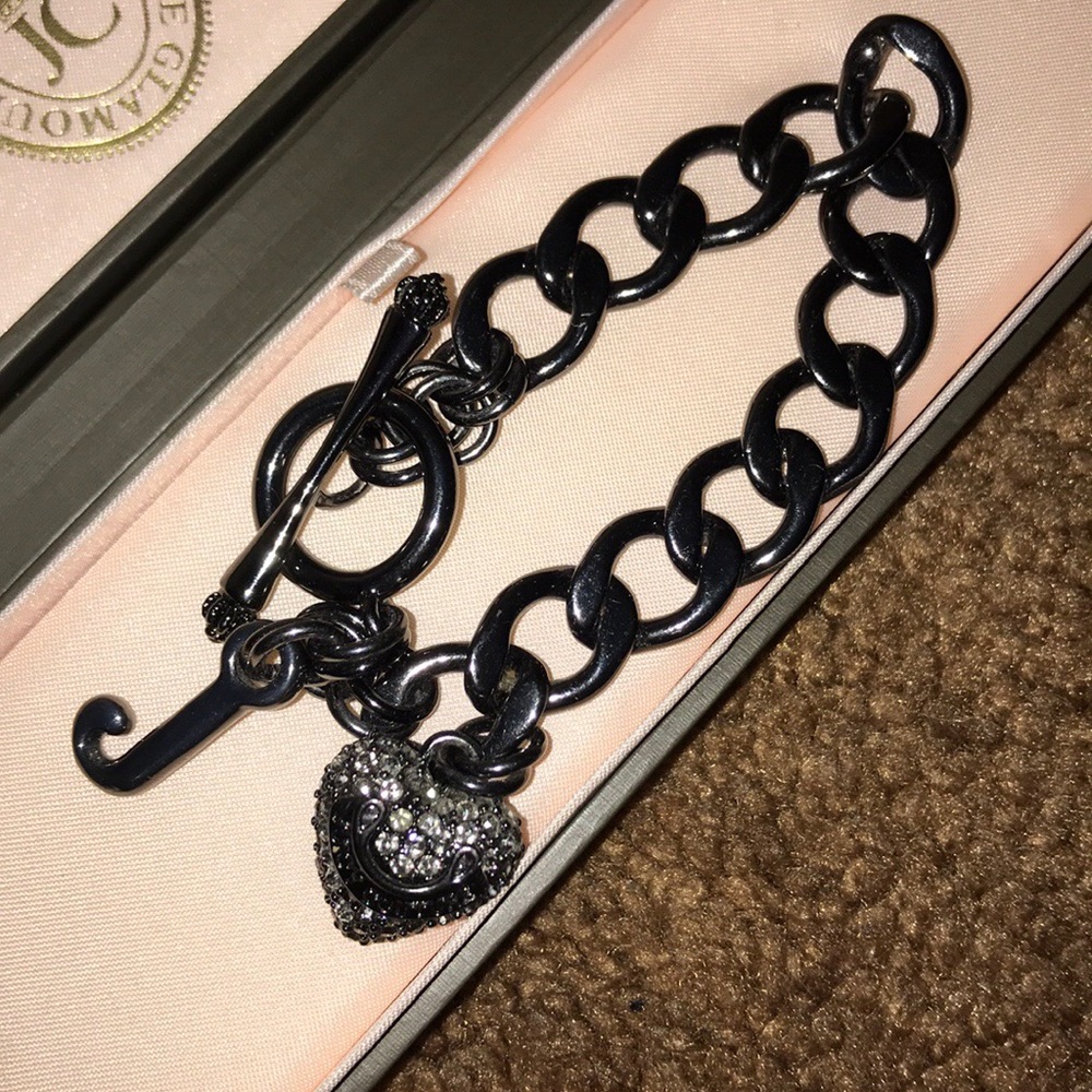 Juicy couture charmed bracelet
