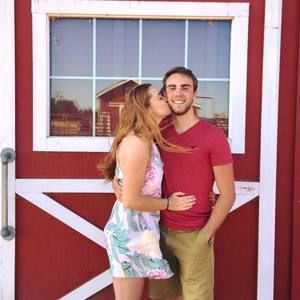 Meet your Posher, Janelle