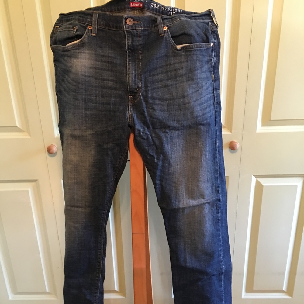 Men's levis jeans