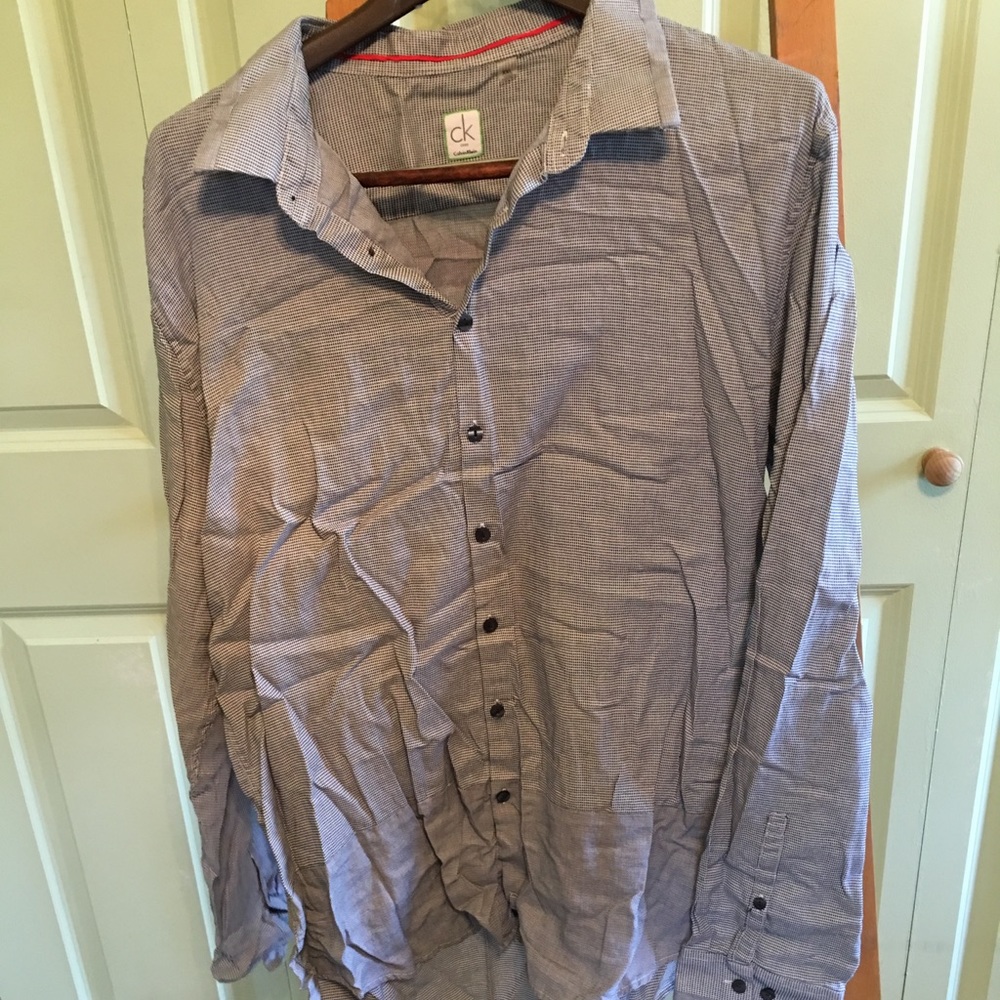 Men's dress shirt