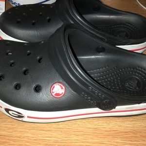 Black Crocs