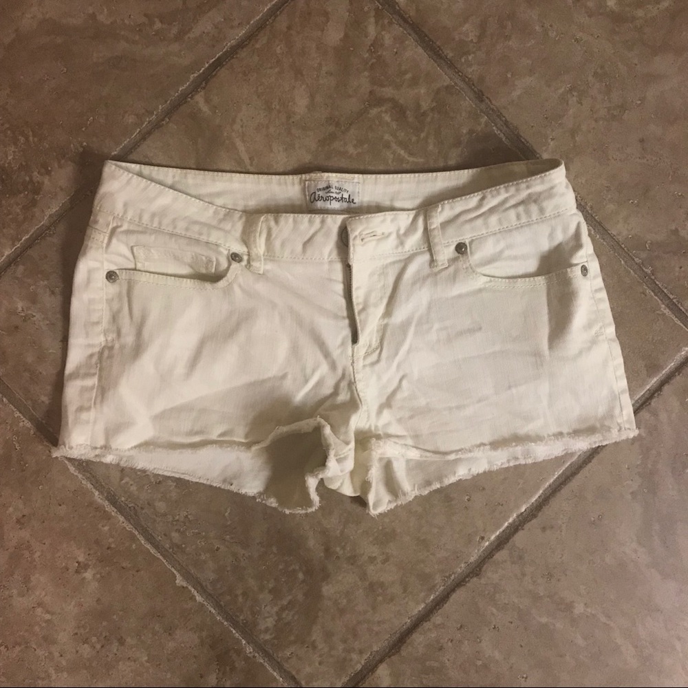 Aeropostale Off-White Shorts