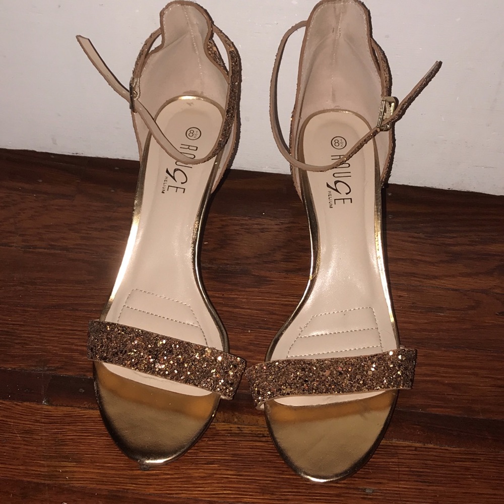 Gold glittery strap heels
