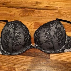 Sexy push up Victoria’s Secret bra 36D