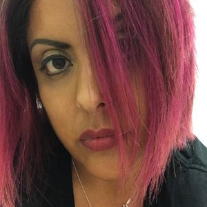 Meet your Posher, Monique