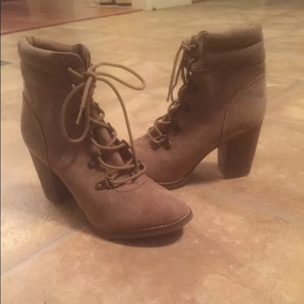 Charlotte Russe Lace Up Ankle Boots Size 8
