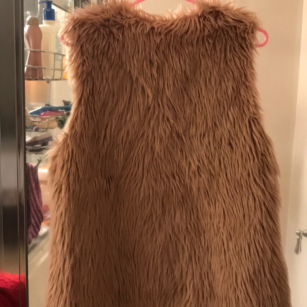 Stuffed Vest - image 2