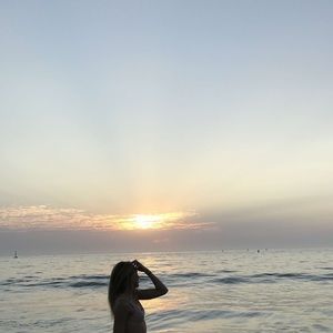 Meet your Posher, Stella