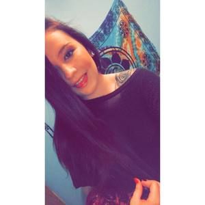 Meet your Posher, Marissa