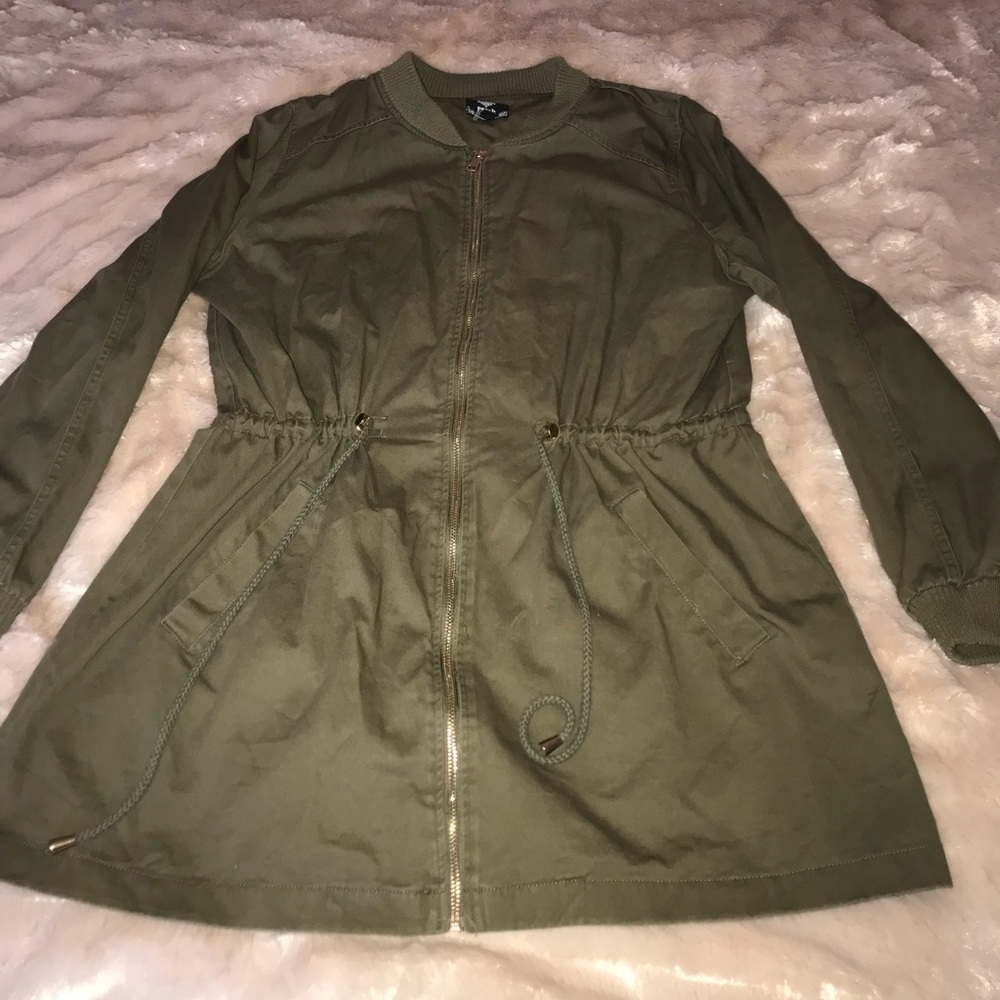 Utility Jacket - Olive Green
