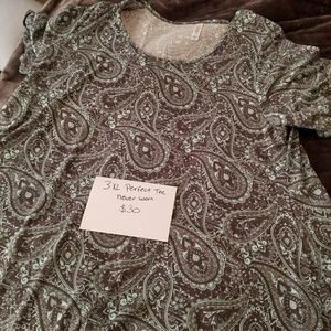 LulaRoe 3x Perfect Tee