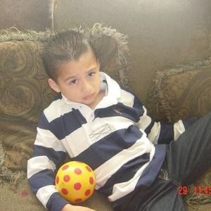 Meet your Posher, Carlos