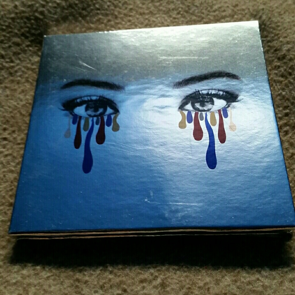 Make-up palette, nine different shadings - Picture 2 of 3