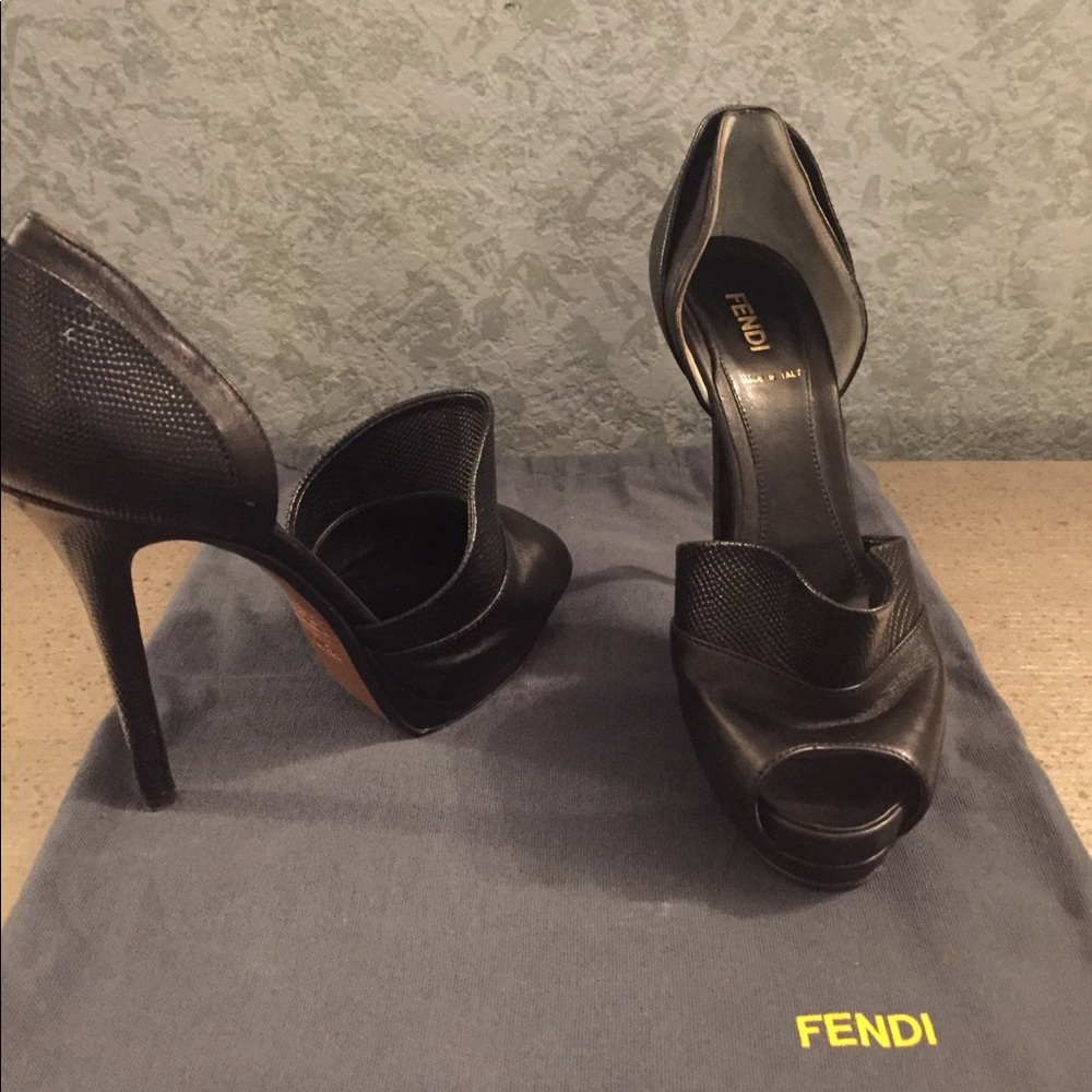 Black Fendi Heels Size 38