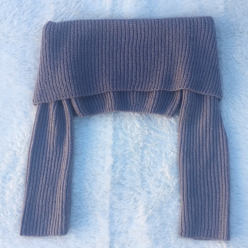 Knitted Croptop - Picture 4 of 4