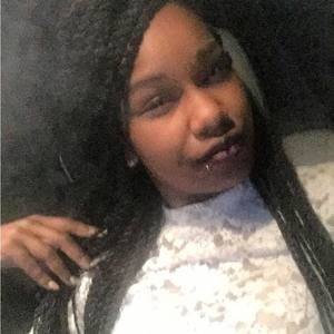 Meet your Posher, Kay