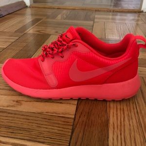 Woman’s roshe runs