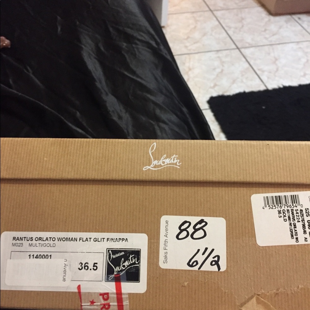 Christian Louboutin sneakers - Picture 3 of 5