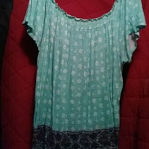 Womens blouse size 2x