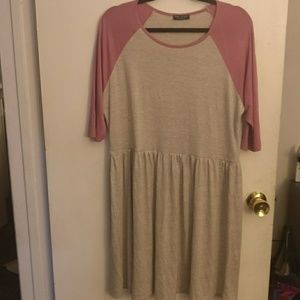 Cute super stretchy skater dress beige and pink