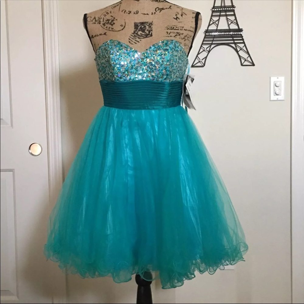Sean Collection short homecoming teal dress