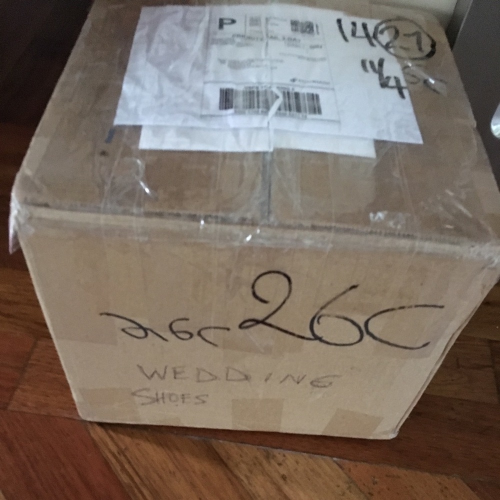 Box of clothes for luv2travelnyc only