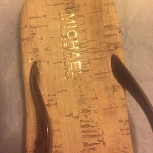 Michael Kors Shoes - NWT Michael Kors Jet Set Flip Flop Michael Kors Shoes - NWT Michael Kors Jet Set Flip Flop