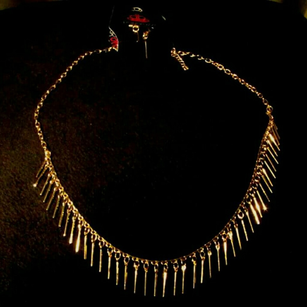 She's a Bad Girl necklace
