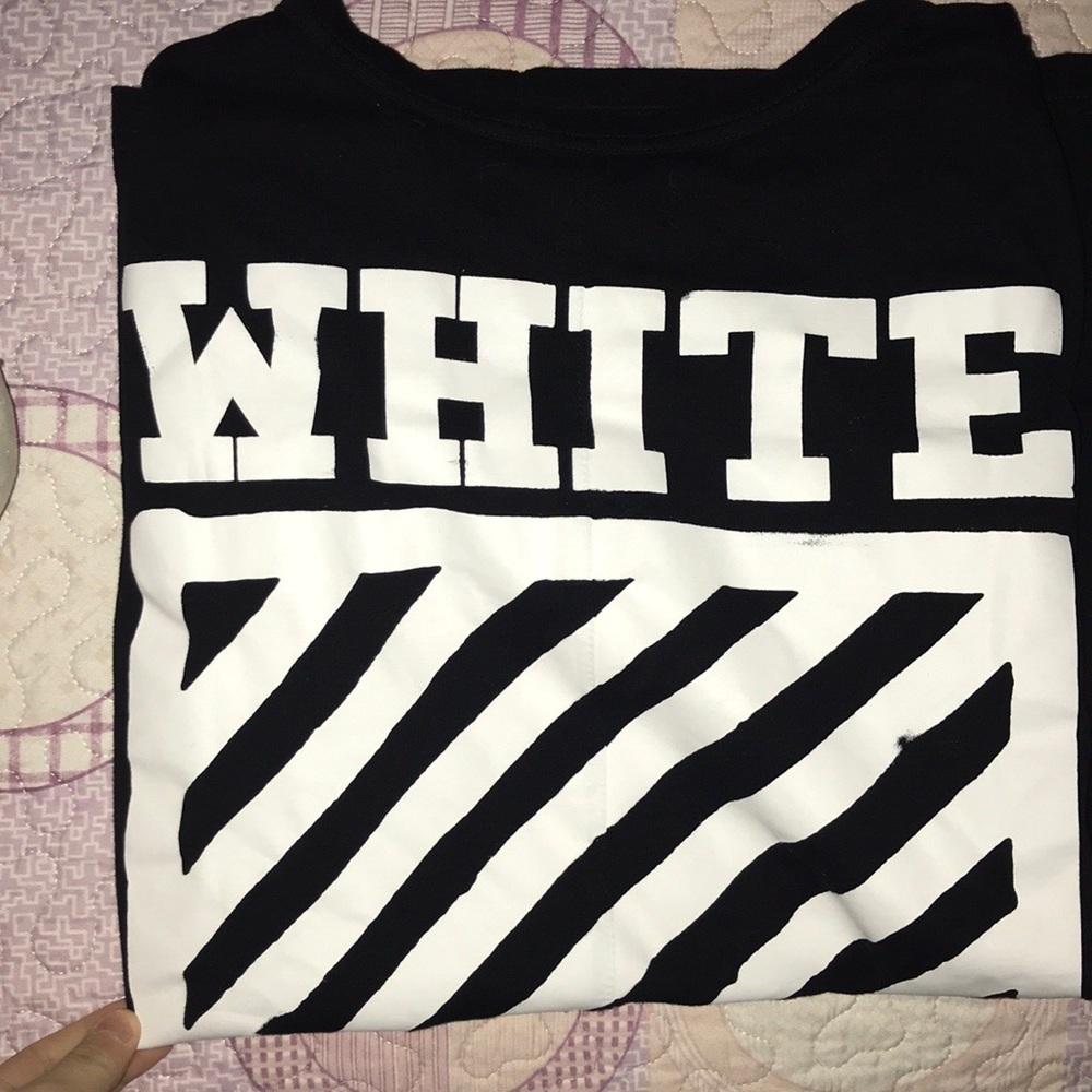 Off WHITE T SHIRT